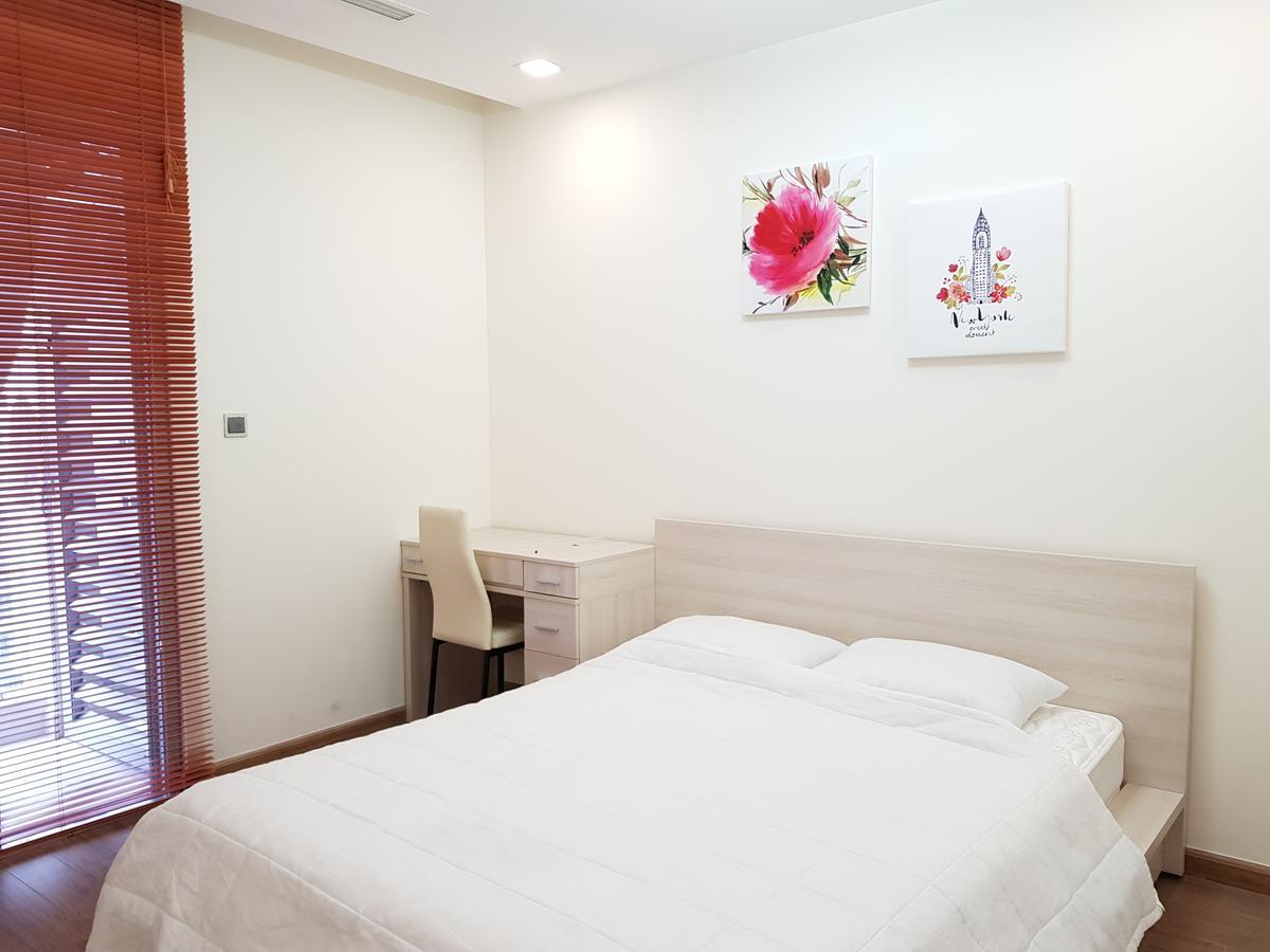 The Berry Vinhomes Luxury Apartments Ho Chi Minh City Exterior photo